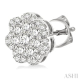 3/4 Ctw Flower Pattern Round Cut Diamond Fashion Stud Earrings in 14K White Gold