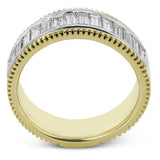 This two-tone right hand ring has a ribbed yellow gold band and sparkles with a row of baguette diamonds 1.0.7 ctw, accented by a delicate white gold beaded channel.