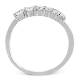 This dynamic 18k gold ring adds the perfect accent to any outfit with .38 ctw of diamonds in a graduated line.