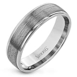 This 14k two-toned gold men's band is a fresh twist on a timeless look, with brushed gray gold in the center and high polish rose gold edges.