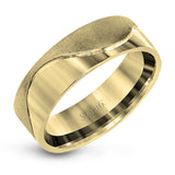 This modern two-tone 14k gold men's band features a combination of rose and white gold in a contemporary design.