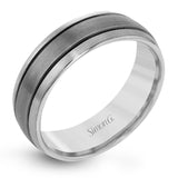 This classic men's band features a two-tone design of white and rose gold.