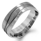 This contemporary white gold men's band features a distinctive wavy design in impressive rose gold to create a memorable look.