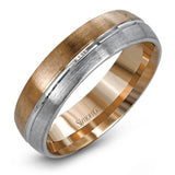 Boasting a modern two-tone design, this men's wedding band features elegant columns of brushed white and yellow separated by a sleek ribbon of smooth white gold.