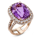 Reflecting an impressive contemporary style, this rose gold ring is emphasized by an exquisite 12.06 ctw center kunzite surrounded by 1.49 ctw of round diamonds.