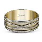 This striking men's two-tone wedding band presents an intricate entwined infinity design in white gold set against a rose gold background.
