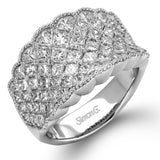 The shimmering 3.18 ctw of princess cut white diamonds elevate this remarkable, contemporary white and rose gold band.