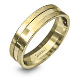This men's band is appropriate for any occasion with a combination of both yellow and white gold in its modern design.