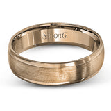 Featuring a modern twist on the classic wedding band design, this contemporary white gold men's wedding band has an eye-catching rose gold outline.