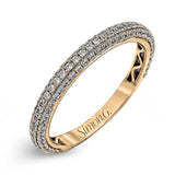 This classically styled white gold engagement ring is set with 1.30 ctw of shimmering white diamonds in a stunning design.