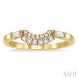 1/5 Ctw Curved Twin Row Round Cut and Baguette Diamond Wedding Band in 14K Yellow Gold
