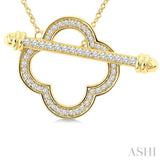1/3 Ctw Clover Frame Round Cut Diamond Fashion Toggle Necklace in 10K Yellow Gold