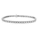A modern take on a stackable diamond tennis bracelet, this timeless white gold design is setting with a total of 2.00 ct of white diamonds.
