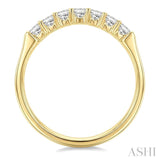 1/2 Ctw 7 Stone Princess Cut Diamond Wedding Band in 14K Yellow Gold