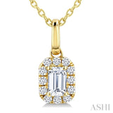 1/4 Ctw Octagon and Round Cut Diamond Fashion Halo Pendant With Chain in 14K Yellow Gold