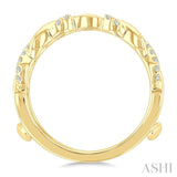 1/4 Ctw Twisted Round Cut Diamond Insert Ring in 14K Yellow Gold