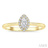 1/4 Ctw Marquise and Round Cut Diamond Fashion Halo Ring in 14K Yellow Gold