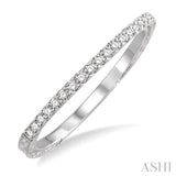 1/6 Ctw Round Cut Diamond Wedding Band in 14K White Gold