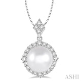 10 MM Cultured Pearl and 1/2 Ctw Round Cut Diamond Pendant in 14K White Gold with chain