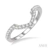 1/4 Ctw Chevron Round Cut Diamond Wedding Band in 14K White Gold
