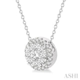 1/2 Ctw Lovebright Round Cut Diamond Pendant With Chain in 14K White Gold