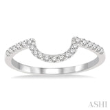 1/4 Ctw Round Cut Diamond Wedding Band in 14K White Gold