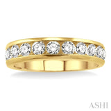 3/4 ctw Round Cut Diamond Wedding Band in 14K Yellow Gold