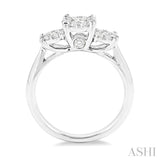 3 Stone Lovebright Essential Diamond Ring