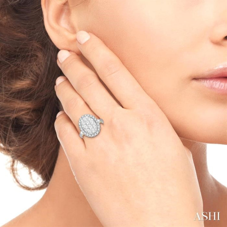Oval Shape Lovebright Diamond Ring